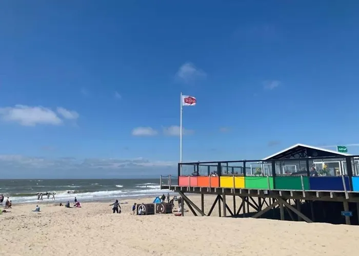 Comfortable For 6 People, Feriehus *