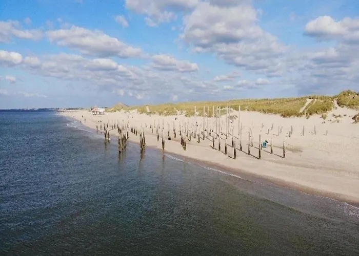 Comfortable For 6 People, Feriehus Sint Maartensvlotbrug